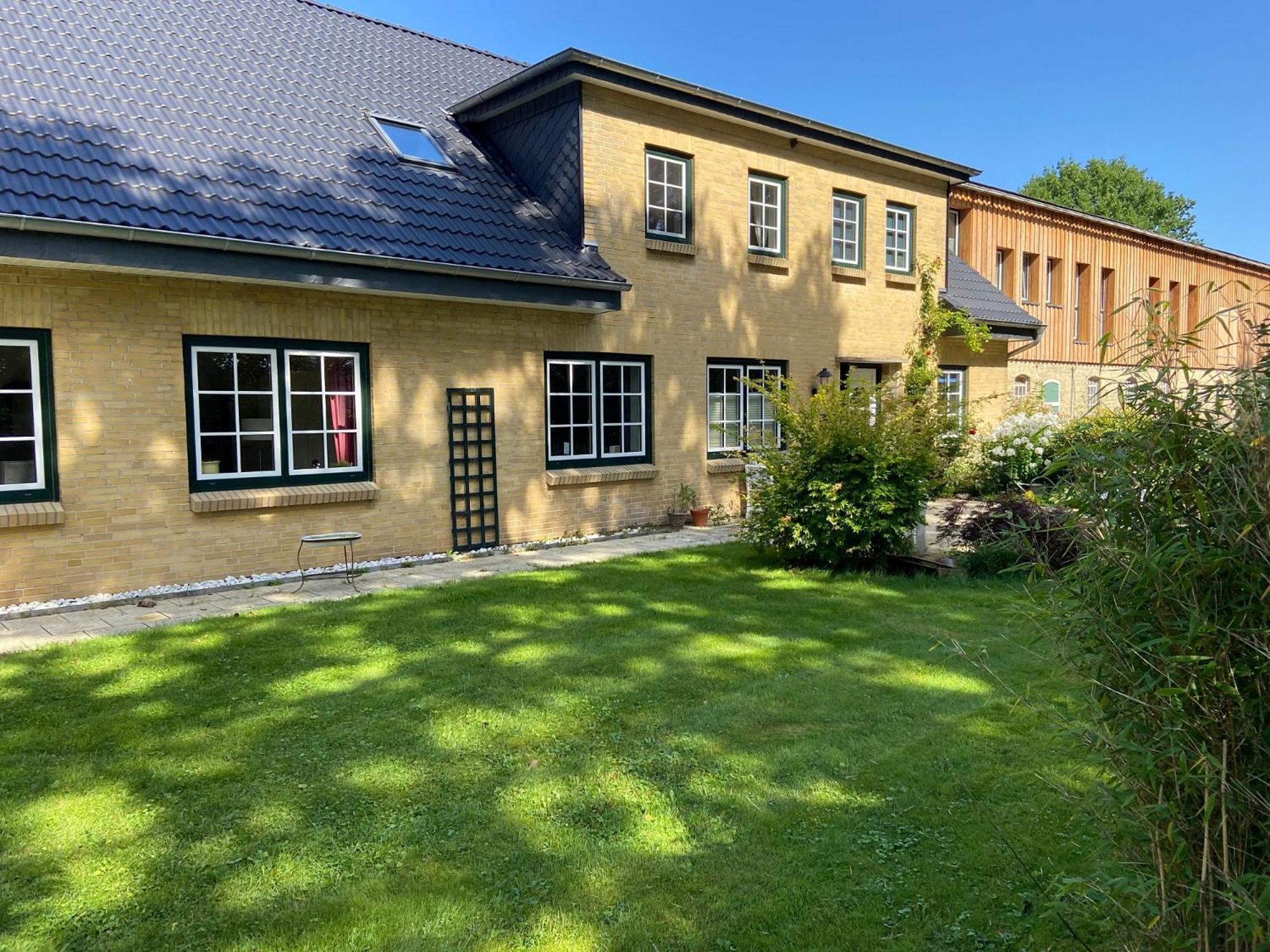 Ferienwohnung Reitanlage Baerenz Selk Buitenkant foto